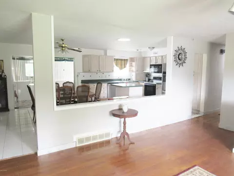 155 Melrose Ave, Ormond Beach, FL 32174 photo 6