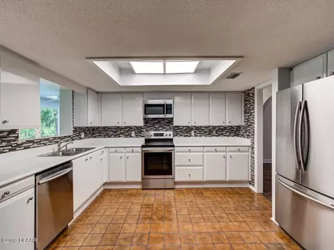 210 River Bluff Dr, Ormond Beach, FL 32174 photo 10