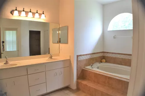 98 Lakebluff Dr, Ormond Beach, FL 32174 photo 8