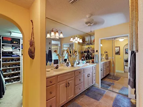 596 Riverside Dr, Ormond Beach, FL 32176 photo 20