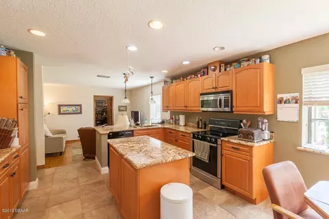 208 Riverbend Rd, Ormond Beach, FL 32174 photo 5