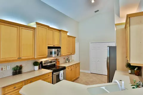 8 Jolynn Dr, Ormond Beach, FL 32174 photo 18