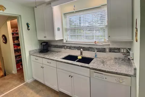 53 Seville St, Ormond Beach, FL 32174 photo 9
