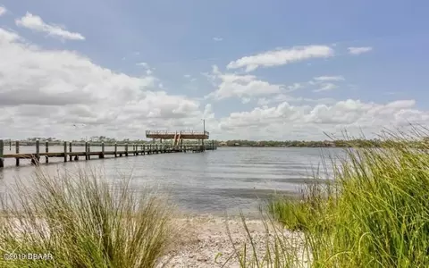 520 John Anderson Dr, Ormond Beach, FL 32176 photo 4