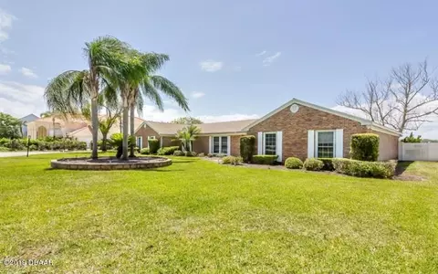 520 John Anderson Dr, Ormond Beach, FL 32176 photo 2