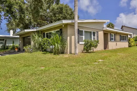 1149 John Anderson Dr, Ormond Beach, FL 32176 photo 1