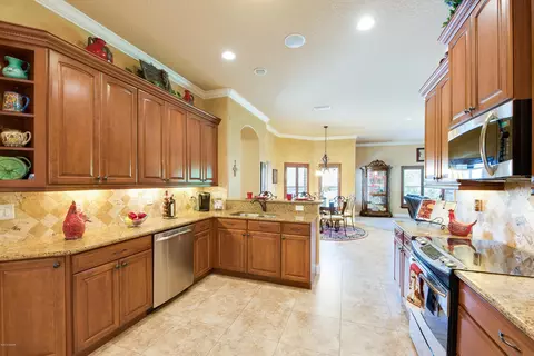 108 Creek Forest Ln, Ormond Beach, FL 32174 photo 12