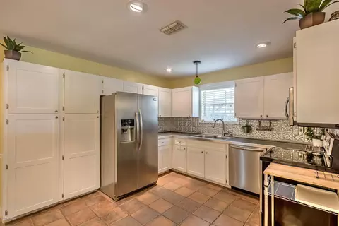2204 Lime Tree Dr, Edgewater, FL 32141 photo 3