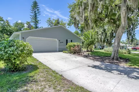 2204 Lime Tree Dr, Edgewater, FL 32141 photo 2