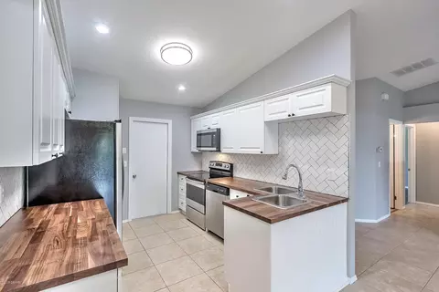 3032 Needle Palm Dr, Edgewater, FL 32141 photo 4