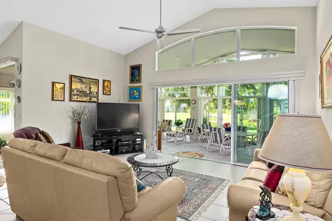 87 Bridgewater Ln, Ormond Beach, FL 32174 photo 10