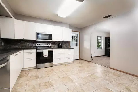 34712 La Pl, Eustis, FL 32736 photo 2