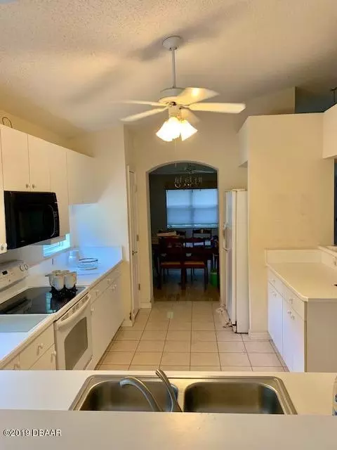 36 Reflections Village Dr, Ormond Beach, FL 32174 photo 6