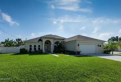 2 Chippeway Ct, Palm Coast, FL 32137 photo 1