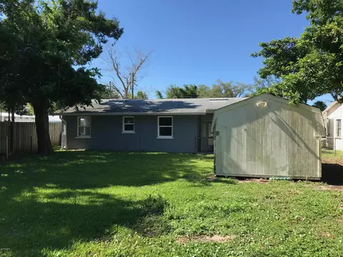 304 Adele St, Edgewater, FL 32132 photo 10