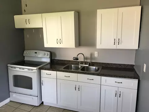 304 Adele St, Edgewater, FL 32132 photo 4