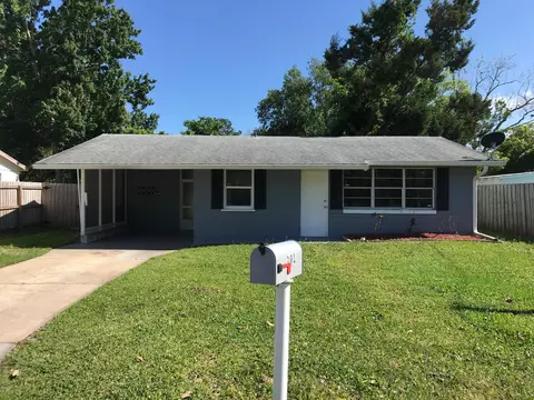 304 Adele St, Edgewater, FL 32132 photo 1