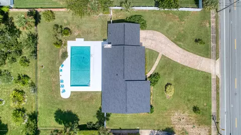 668 N Halifax Dr, Ormond Beach, FL 32176 photo 4