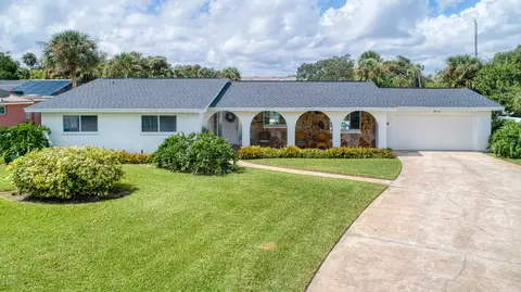 668 N Halifax Dr, Ormond Beach, FL 32176 photo 1