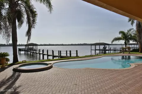 43 Crystal Cir, Ormond Beach, FL 32174 photo 4