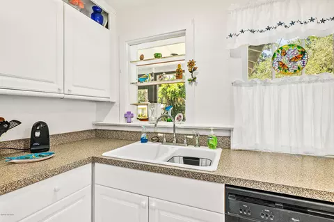 70 Dix Ave, Ormond Beach, FL 32174 photo 14