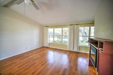358 Warwick Ave, Ormond Beach, FL 32174 photo 9