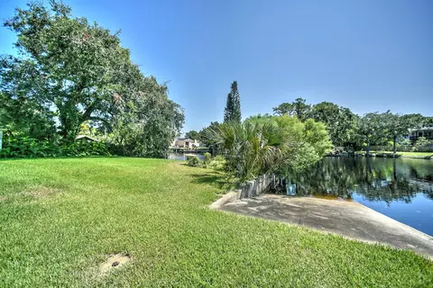 358 Warwick Ave, Ormond Beach, FL 32174 photo 4