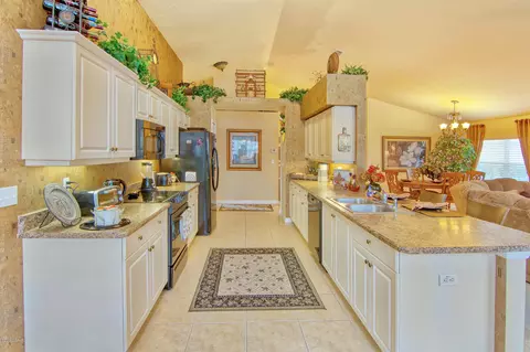 684 Aldenham Ln, Ormond Beach, FL 32174 photo 13