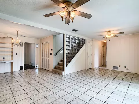 28 Twin River Dr, Ormond Beach, FL 32174 photo 9