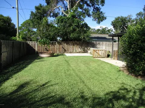 3130 Orange Tree Dr, Edgewater, FL 32141 photo 5