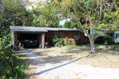 628 E Ridgewood Ave, Ormond Beach, FL 32174 photo 2