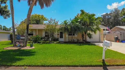 39 Pinehurst Cir, Ormond Beach, FL 32174 photo 2