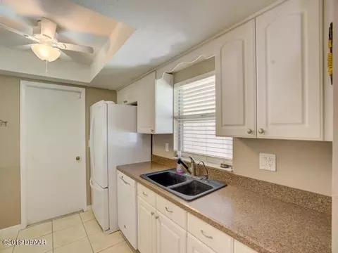 10 Laurel Oaks Cir, Ormond Beach, FL 32174 photo 7