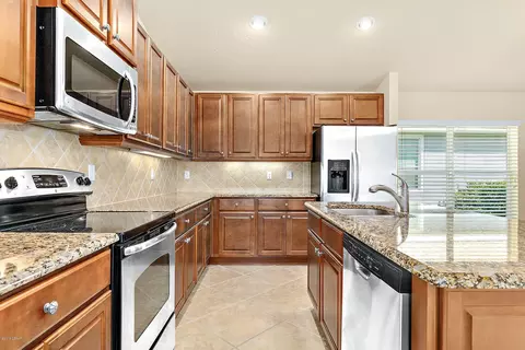 664 Elk River Dr, Ormond Beach, FL 32174 photo 8