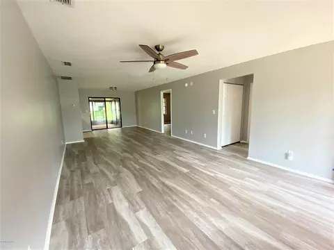 413 Sea Hawk Ct, Edgewater, FL 32141 photo 9