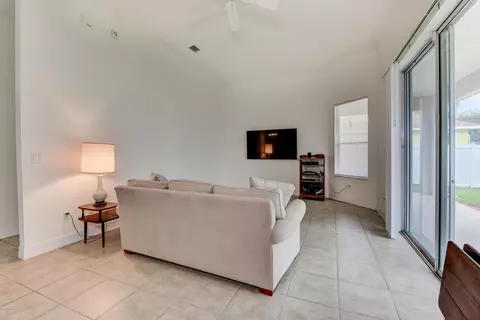 110 Heron Dunes Dr, Ormond Beach, FL 32176 photo 2