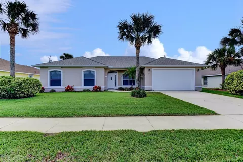 110 Heron Dunes Dr, Ormond Beach, FL 32176 photo 1