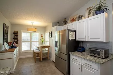 110 Sandpiper Ridge Dr, Ormond Beach, FL 32176 photo 2