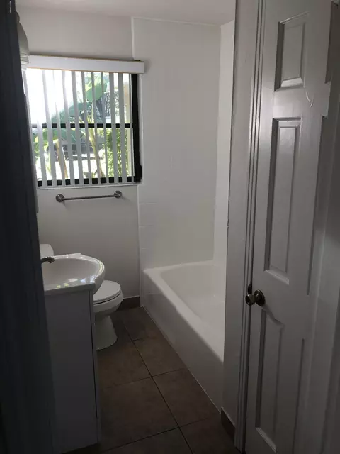 1088 Peninsula Dr, Ormond Beach, FL 32174 photo 5