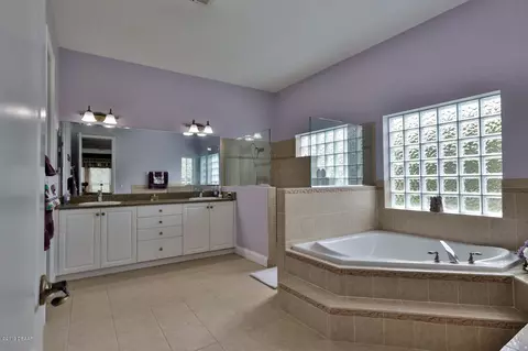 1492 Kilrush Dr, Ormond Beach, FL 32174 photo 12