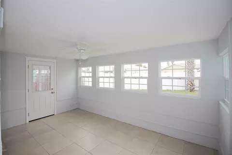 12 Seaside Dr, Ormond Beach, FL 32176 photo 10