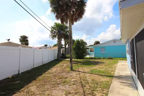 12 Seaside Dr, Ormond Beach, FL 32176 photo 2