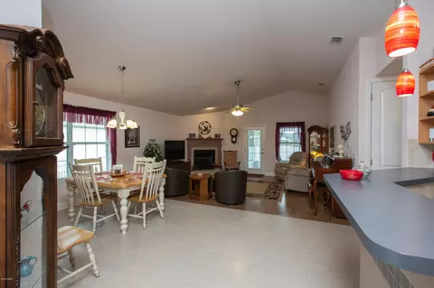 809 Star Reef Ln, Edgewater, FL 32132 photo 6