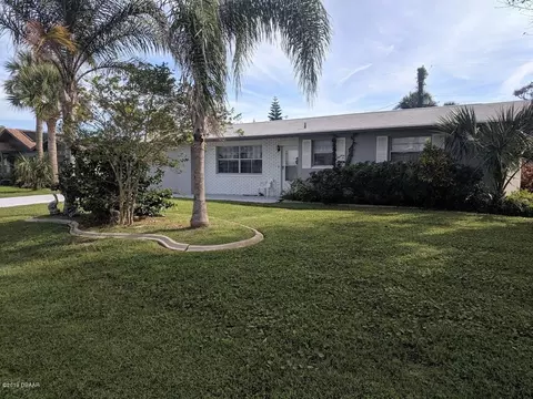 48 Ocean Crest Dr, Ormond Beach, FL 32176 photo 3