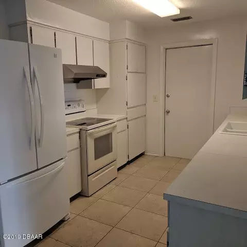 48 Ocean Crest Dr, Ormond Beach, FL 32176 photo 8