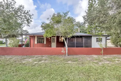 401 Sea Gull Ct, Edgewater, FL 32141 photo 4