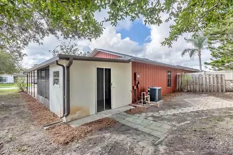 401 Sea Gull Ct, Edgewater, FL 32141 photo 28