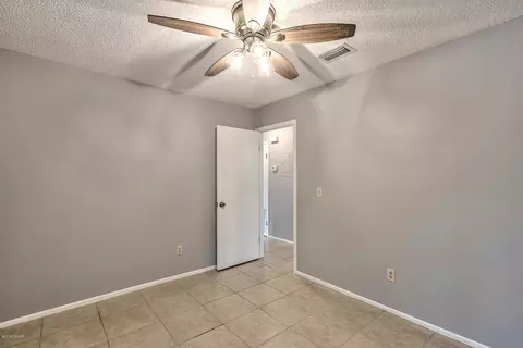 401 Sea Gull Ct, Edgewater, FL 32141 photo 20