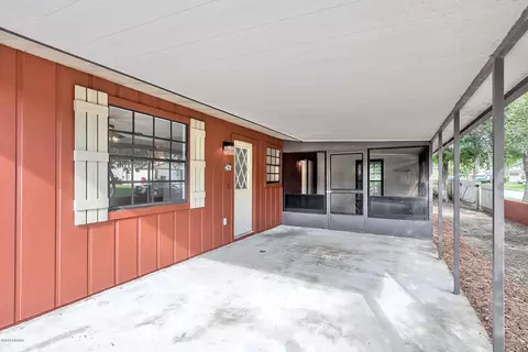 401 Sea Gull Ct, Edgewater, FL 32141 photo 5