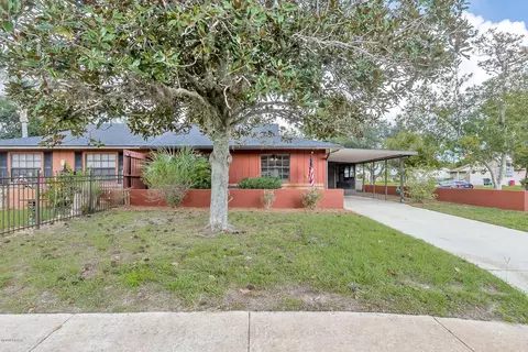 401 Sea Gull Ct, Edgewater, FL 32141 photo 1